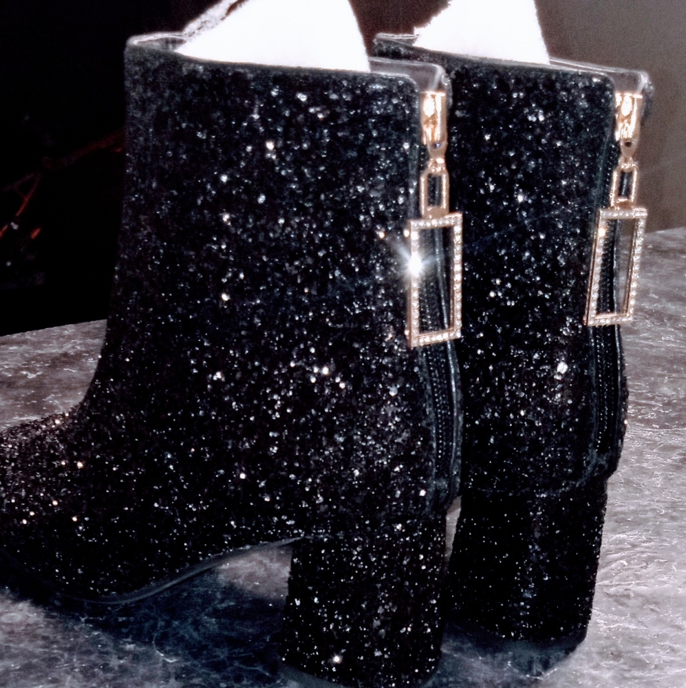 Beautiful HandCrafted Diamond Encrusted Italian Leather Dress Boots